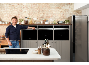 Hotpoint предупреждает: выбрасывать продукты глупо