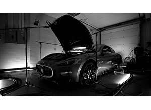 Выхлопная труба спела с трио «All We Are»