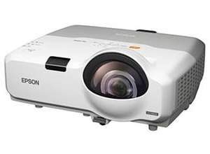 Короткофокусные проекторы Epson: тени исчезают в начале урока