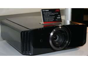 Проекторы JVC DLA-X900R, DLA-X700R, DLA-X500R предложат самый высокий в отрасли уровень натуральной и динамической контрастности