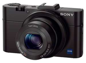Компактная камера Sony Cybershot RX100 II с обновленной CMOS матрицей Exmor R обеспечивает безупречную съемку даже при слабом освещении