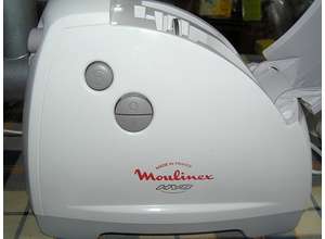 Мясорубка Moulinex ME 605: три кнопки для мужского аппетита