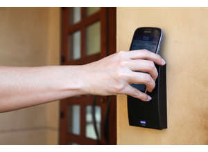 Безопасность от HID Globalп: вместо пропуска приложите смартфон!
