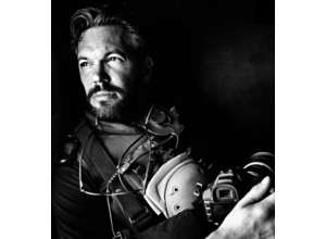 Фотообзор: галерея Джейсона Хоува — «Очень тяжело слышать плач матери»