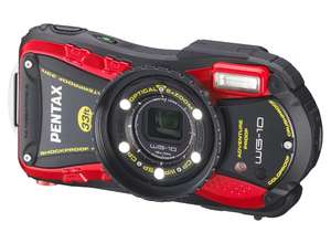 Компактная фотокамера PENTAX WG-10 снимает на фото и видео на глубине 10 м и на горных лыжах без опасений за сохранность