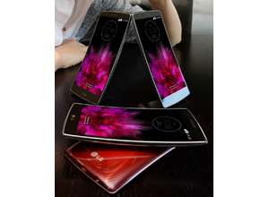 Начинаются мировые продажи LG G FLEX2