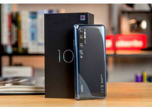 Роскачество составило рейтинги бюджетных смартфонов с лучшими камерами и аккумуляторами