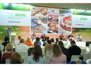 Кому нужна еда в коробке? 