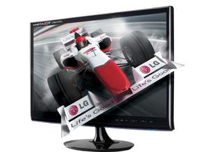 Телевизоры LG Cinema 3D: реальные гонки на вылет с экрана под рев мотора