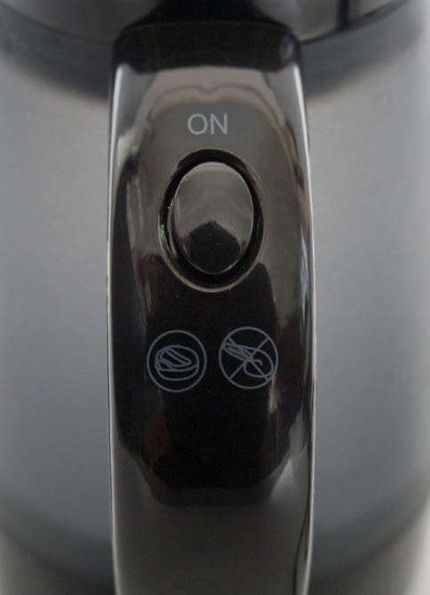 Дорожный чайник-пароочиститель Smile WSC 1170