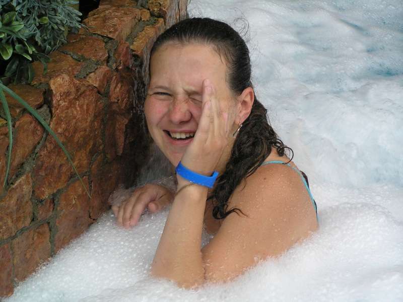 Радионяня Philips-Avent SBC 470 и рация Kenwood TH-F7