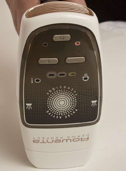 Бытовой фотоэпилятор Rowenta Derma Perfect EP9840IMG_2028_opt