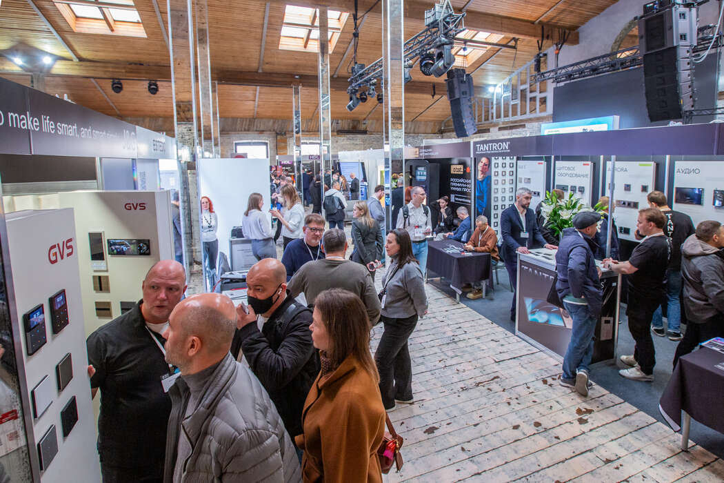 выставка Hi-Tech Building