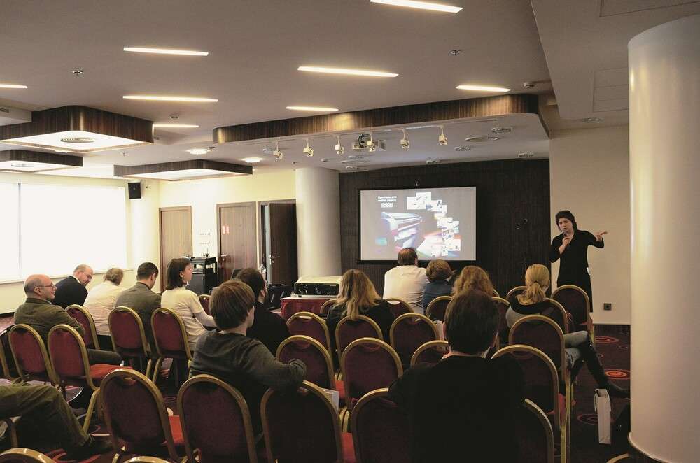 У проектора