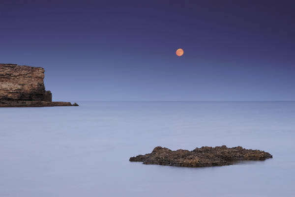 Луна. Емчук Елена 