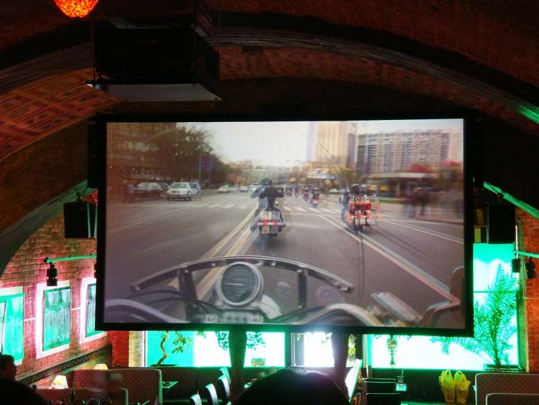 Harley-Davidson Club Russia и компания LG Electronics  говорят и показывают выпукло