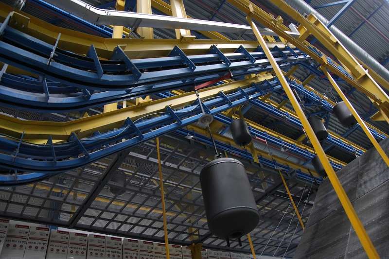 Завод Аристон: участок внутреннего эмалирования