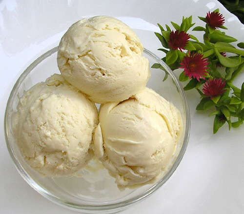 Рецепт: Мороженое в домашних условиях | Способ подачи домашнего мороженого