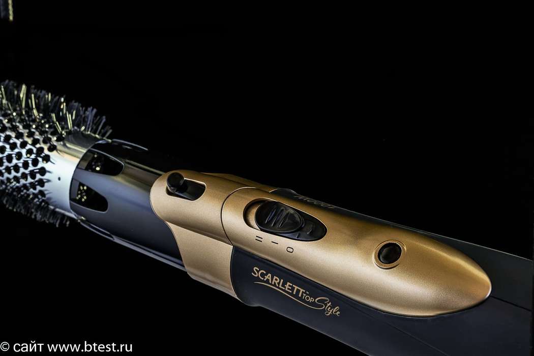 фен – расческа Scarlett 