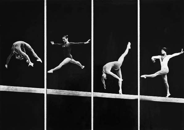 Гимнастки: Ольга Корбут, Любовь Бурда, Эльвира Саади и Любовь Богданова. 1973. Фото: Александр Абаза.  