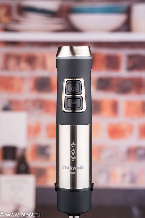 Блендер Starwind SFP 3524.