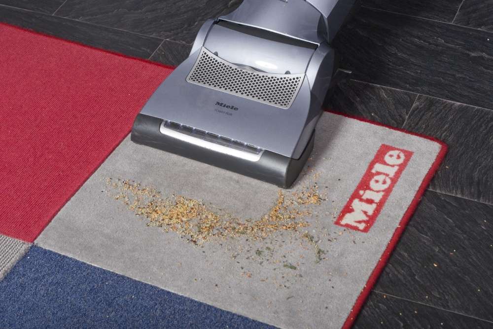 Тест вертикального пылесоса Miele S 7580Miele_S_7580_9.