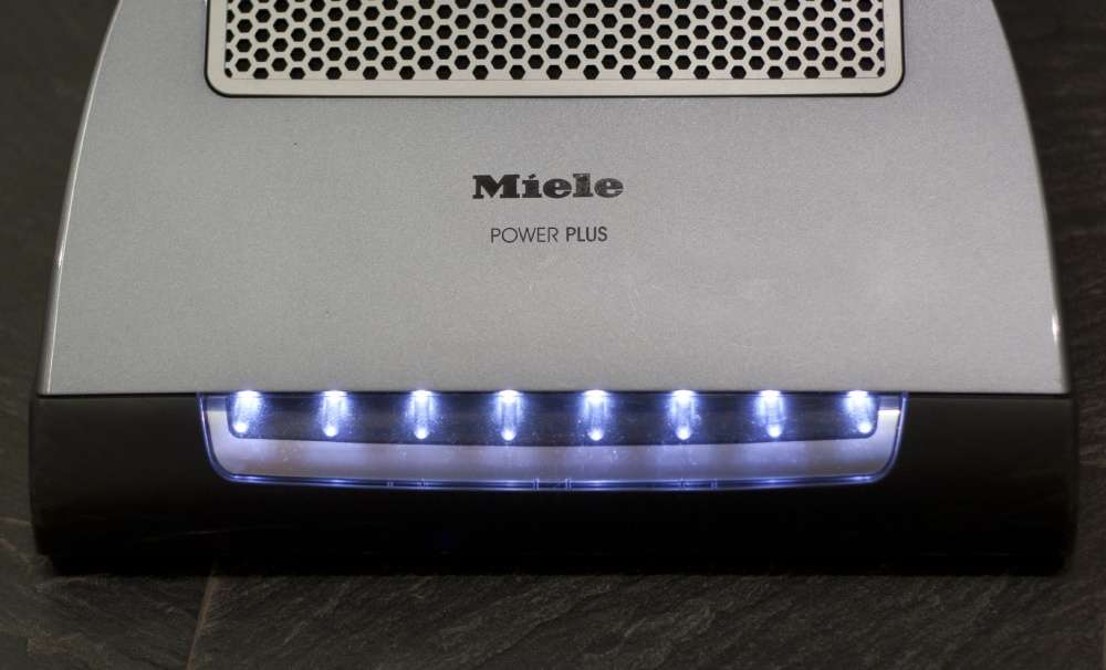 Тест вертикального пылесоса Miele S 7580Miele_S_7580_3.jpg