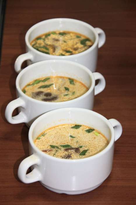 Рецепт: Сливочный суп с креветками в мультиварке Polaris