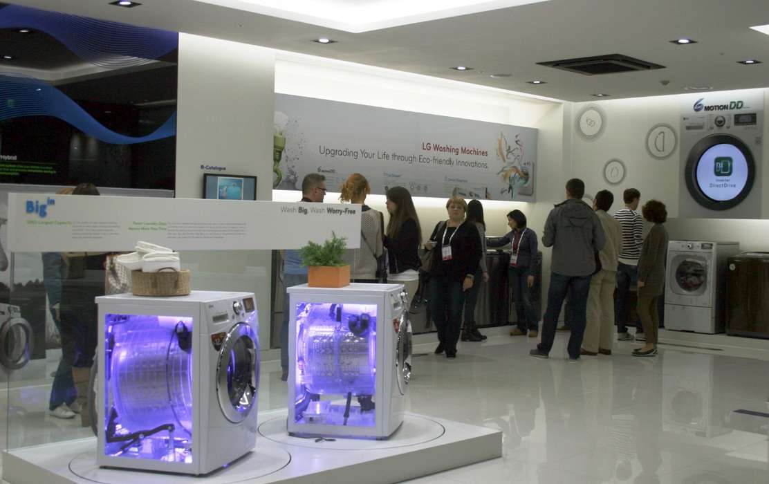 Щоу-рум LG - стиральные машины