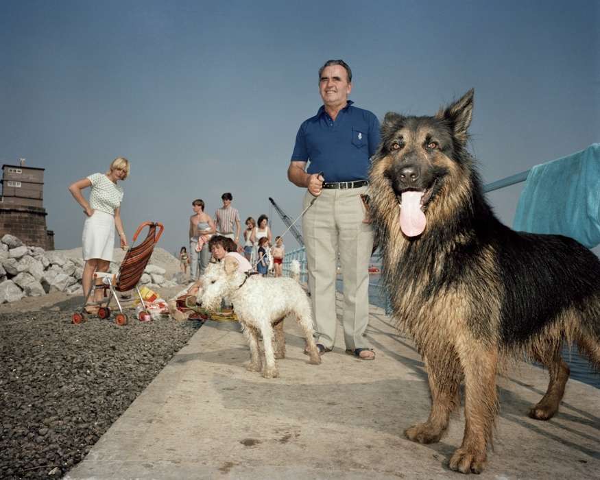 Мартин Парр. Из серии "Последний приют. Фотографии Нью-Брайтона". 1983-1985.
