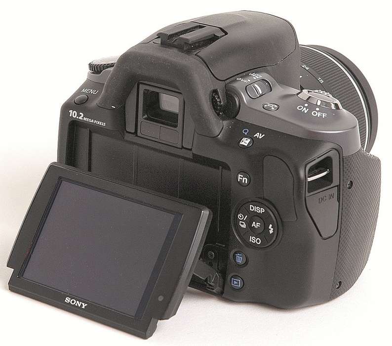 Зеркальная фотокамера Sony A330
