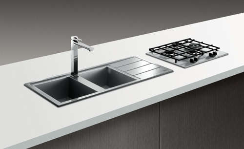 Кухонные мойки и смесители линии Luce от Hotpoint-Ariston
