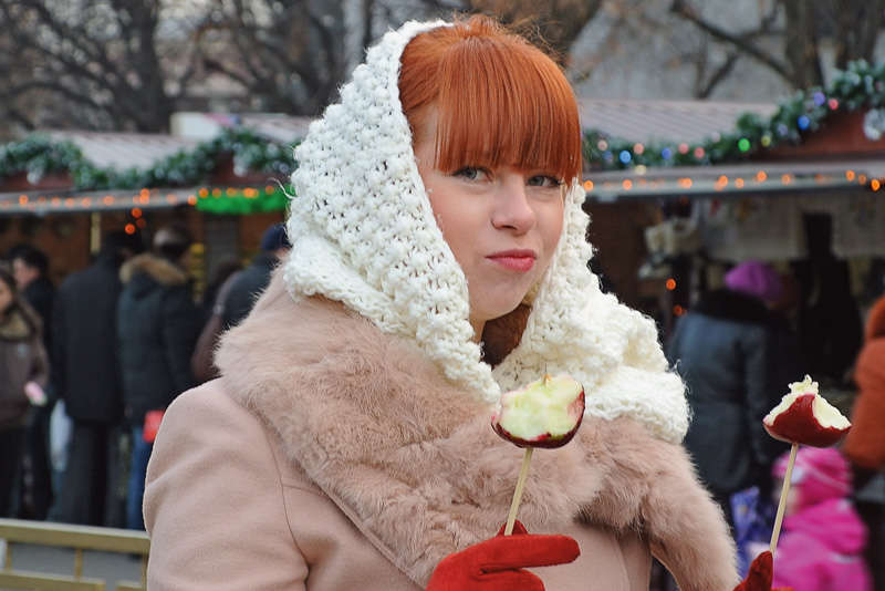 Тест фотокамеры Nikon 1 J2 - девушка