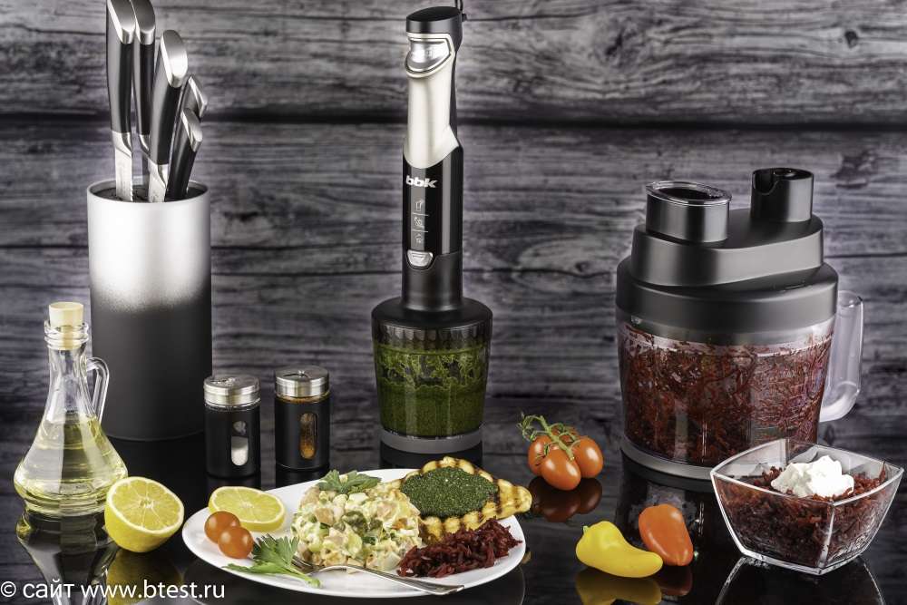 Блендер BBK KBH1017.
