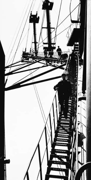 Стрела шагающего экскаватора. Рудник «Северный» Тургайского рудоуправления. Казахская ССР. Фото: Александр Абаза. 