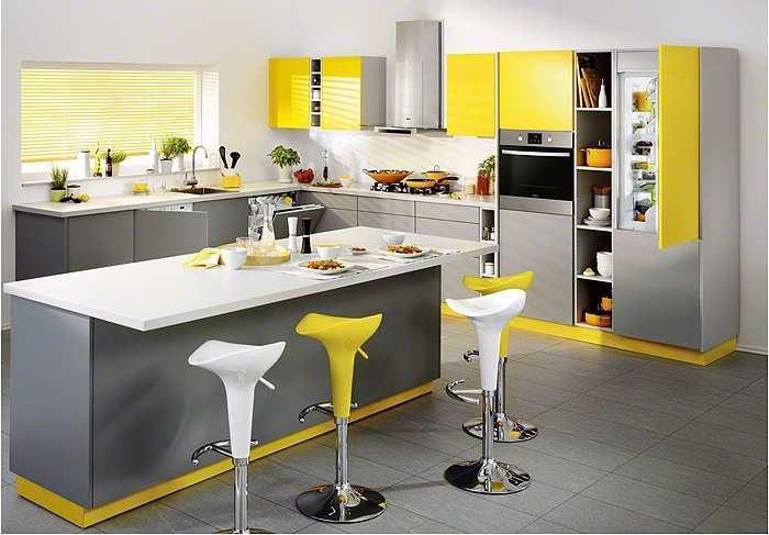 Комбинированные холодильники Zanussi Spaсe+ на кухне