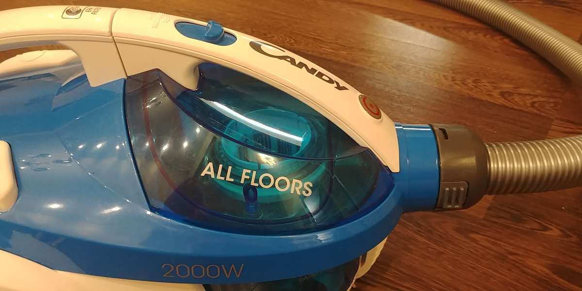 пылесос канди.