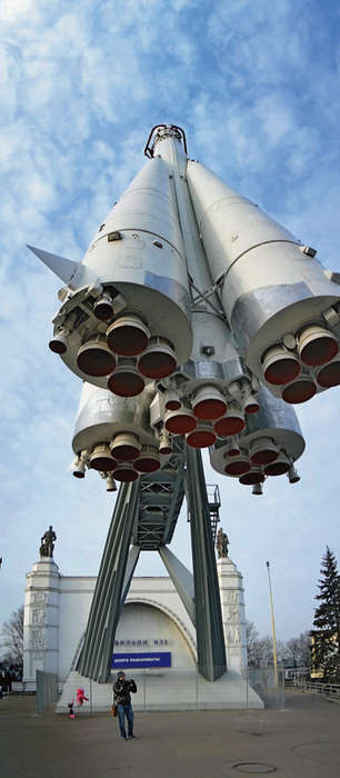 Тест фотокамеры Nikon 1 J2 - ракета