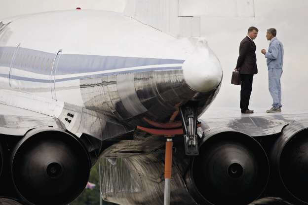 На летном поле 