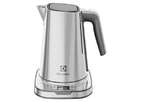 Электрочайник Electrolux EEWA 7800