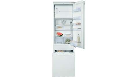 Встраиваемый холодильник Bosch KIC 38A51 RU