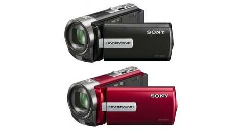 Видеокамера Sony DCR-SX45E