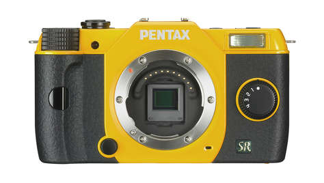 Беззеркальный фотоаппарат Pentax Q7 Body Yellow