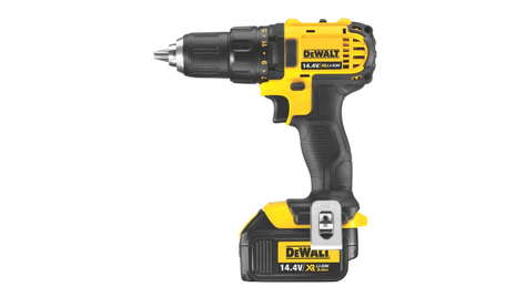 Шуруповерт Dewalt DCD 730 M2