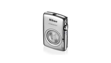 Компактный фотоаппарат Nikon Coolpix S01 Silver