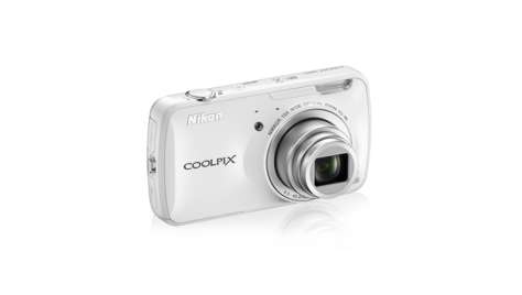 Компактный фотоаппарат Nikon COOLPIX S800c White