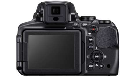 Компактный фотоаппарат Nikon COOLPIX P900