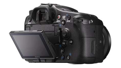 Зеркальный фотоаппарат Sony SLT-A77 II Kit 18–135 мм F3.5–5.6 SAM