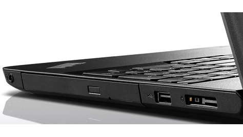 Ноутбук Lenovo ThinkPad E555 A10 7300 1900 Mhz/1366x768/8.0Gb/1000Gb/DVD-RW/AMD Radeon R7 M260/Win 8 64