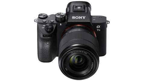 Беззеркальная камера Sony Alpha 7 III (ILCE-7M3K) Kit